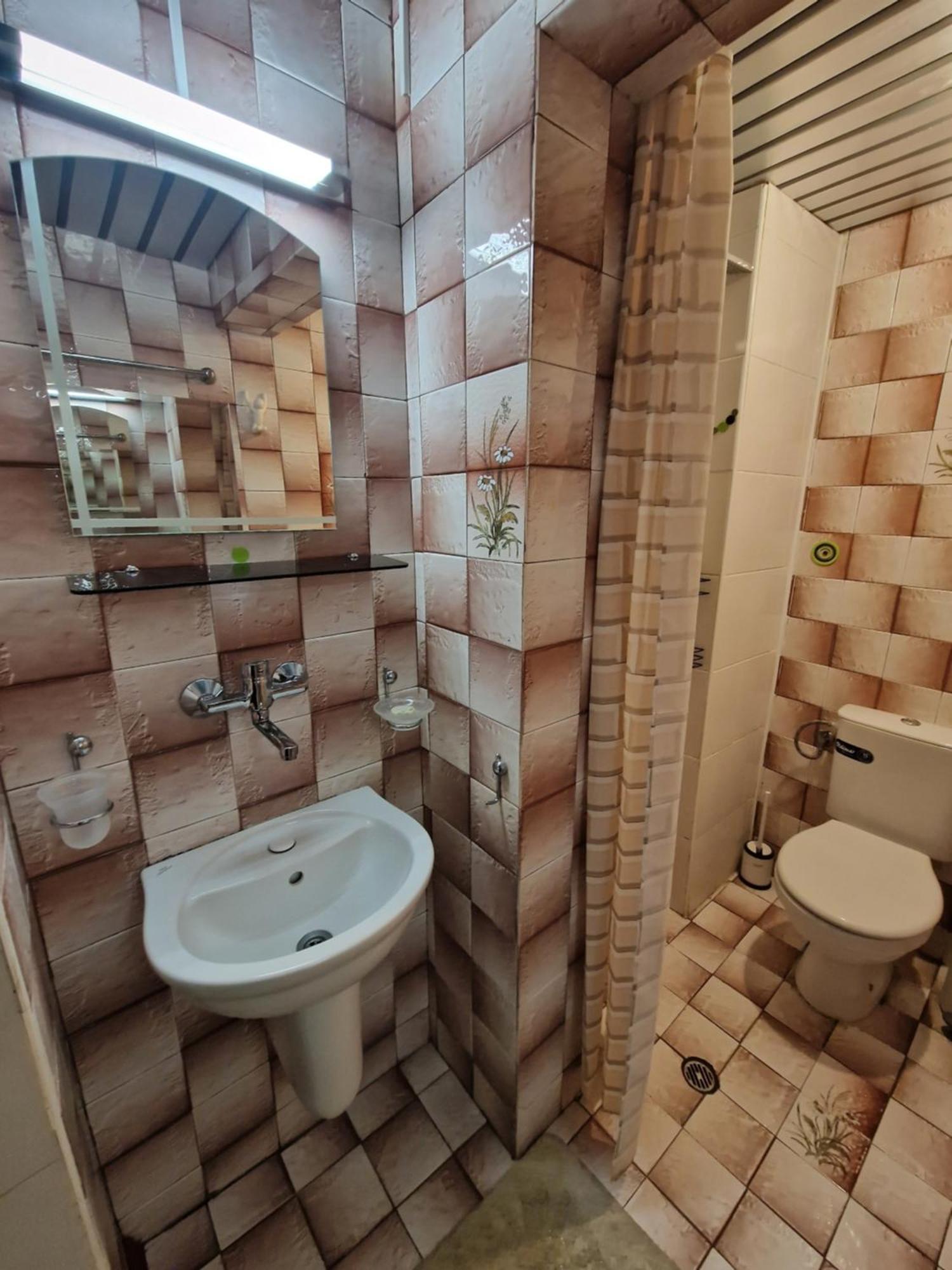 Villa Residence, Free Parking, Pets Friendly فارنا المظهر الخارجي الصورة